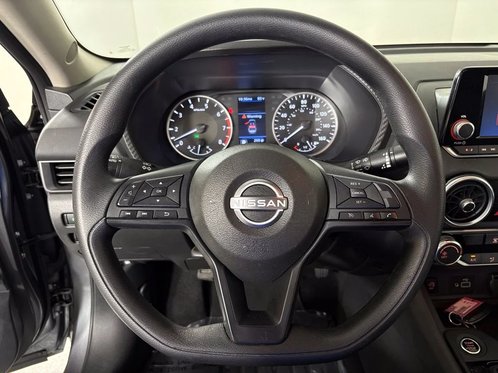 Used 2025 Gray Nissan S image 18