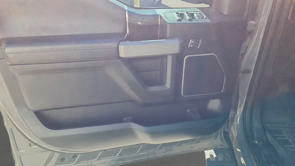 Used 2018  Ford Raptor image 14