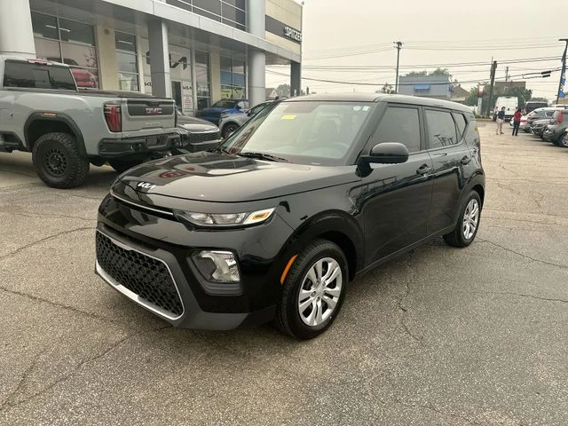 Used 2022 Black Kia LX image 11