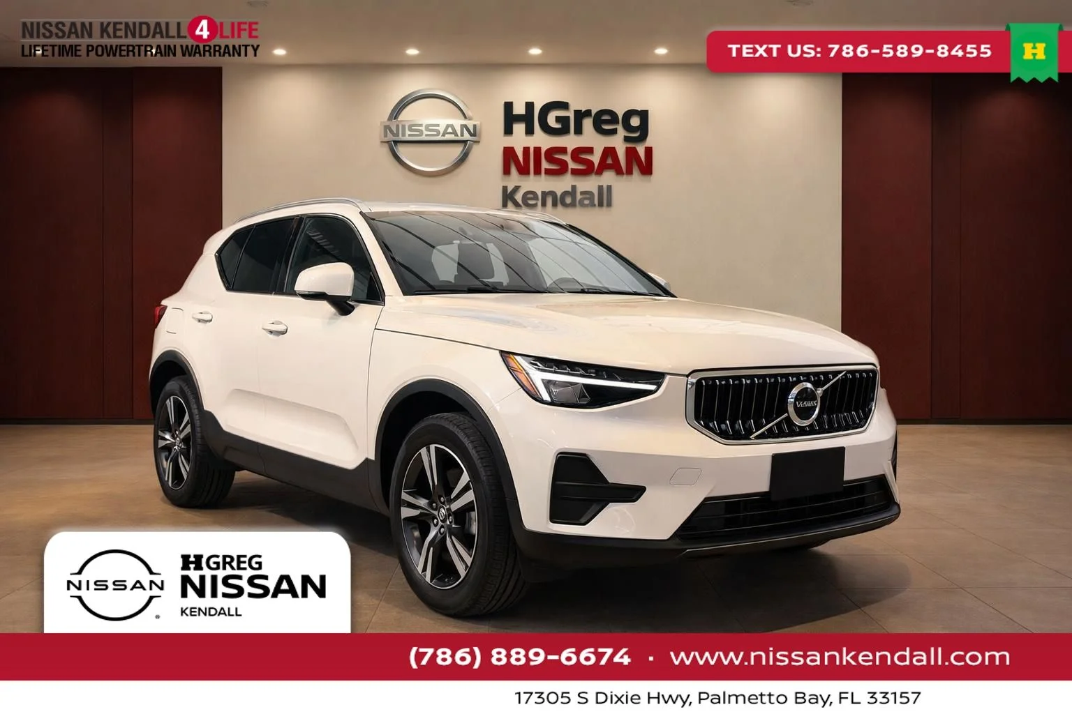 2024 Volvo XC40 B5 Core Bright AWD's photo