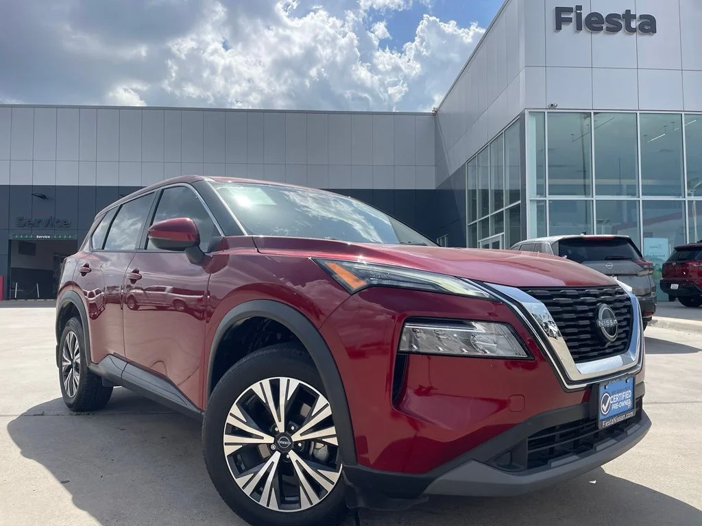 Used 2022 Red Nissan SV image 1