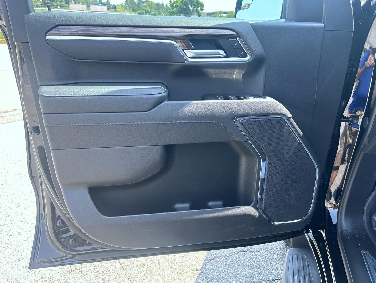 2026 Chevrolet Silverado 1500 LT - Photo 9