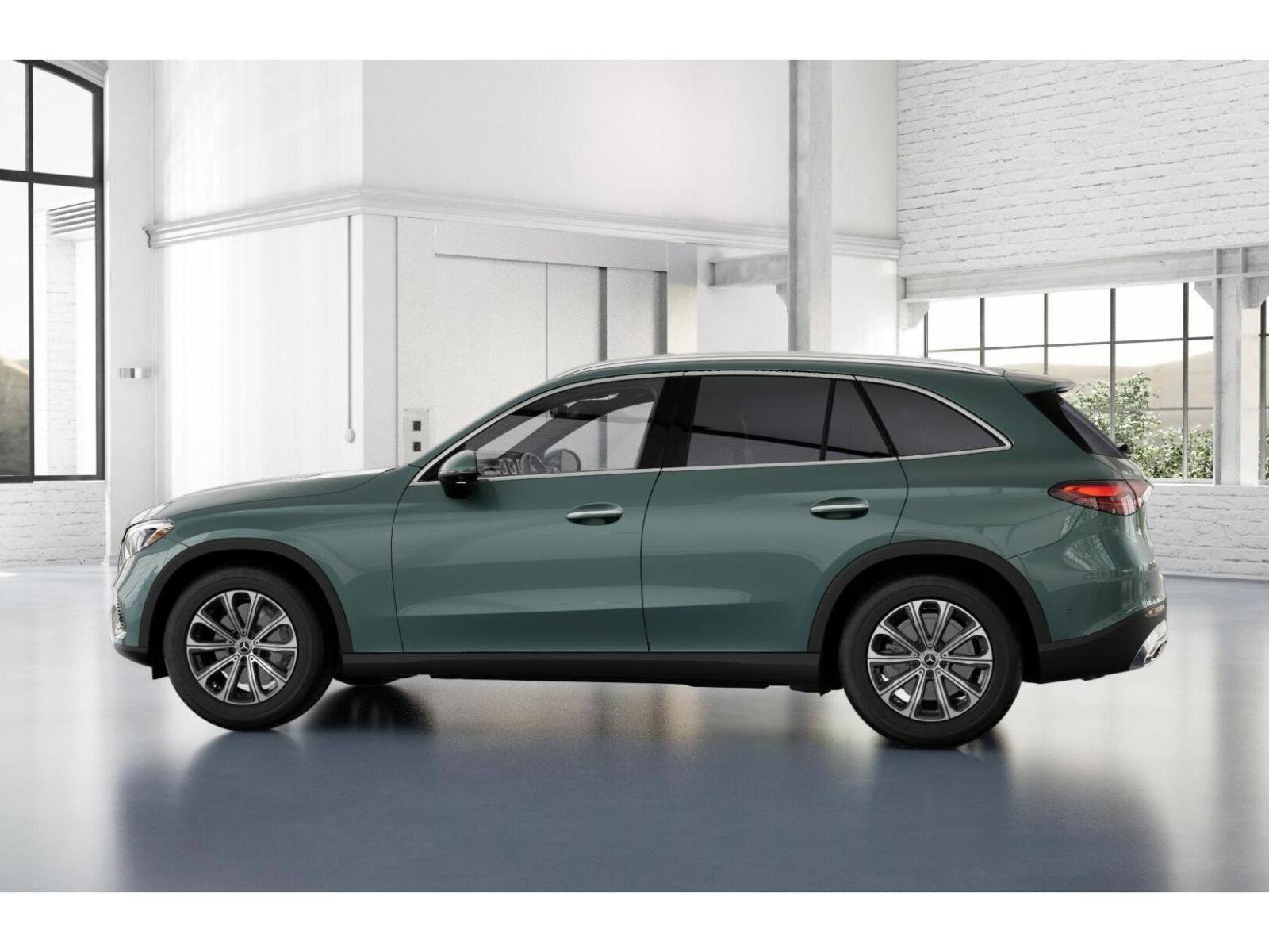 New 2026 Verde Silver Metallic Mercedes-Benz GLC 300 image 75