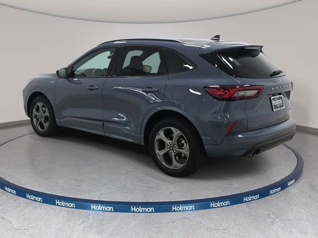 Used 2023 Blue Ford ST-Line image 8