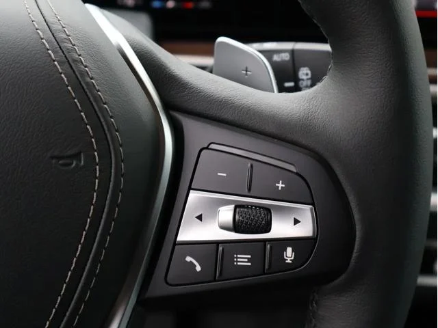 New 2026 Mineral White Metallic BMW xDrive40i image 34