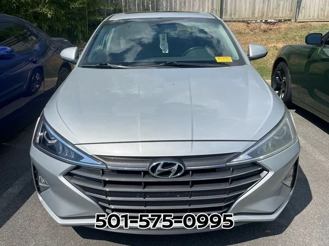 Used 2020 Silver Hyundai Value Edition image 2