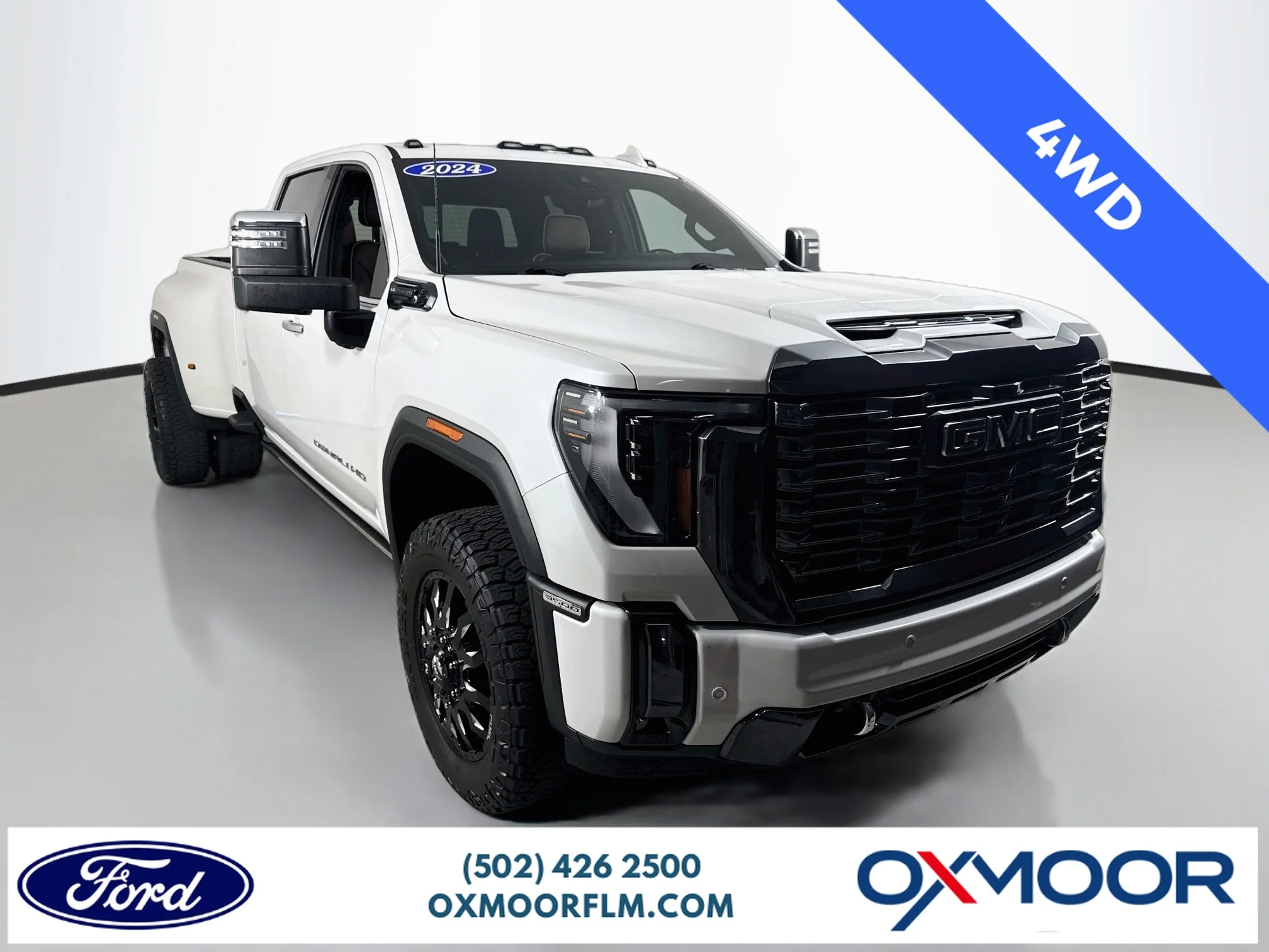 Used 2024 White GMC Denali Ultimate image 1