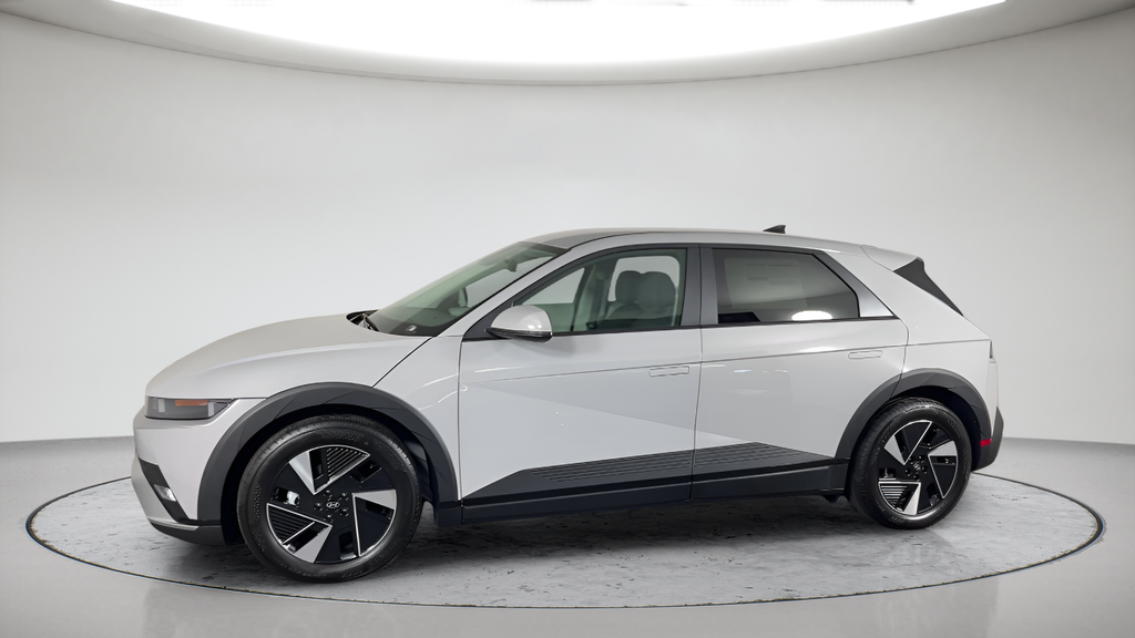 New 2026 Gray Hyundai SE image 9