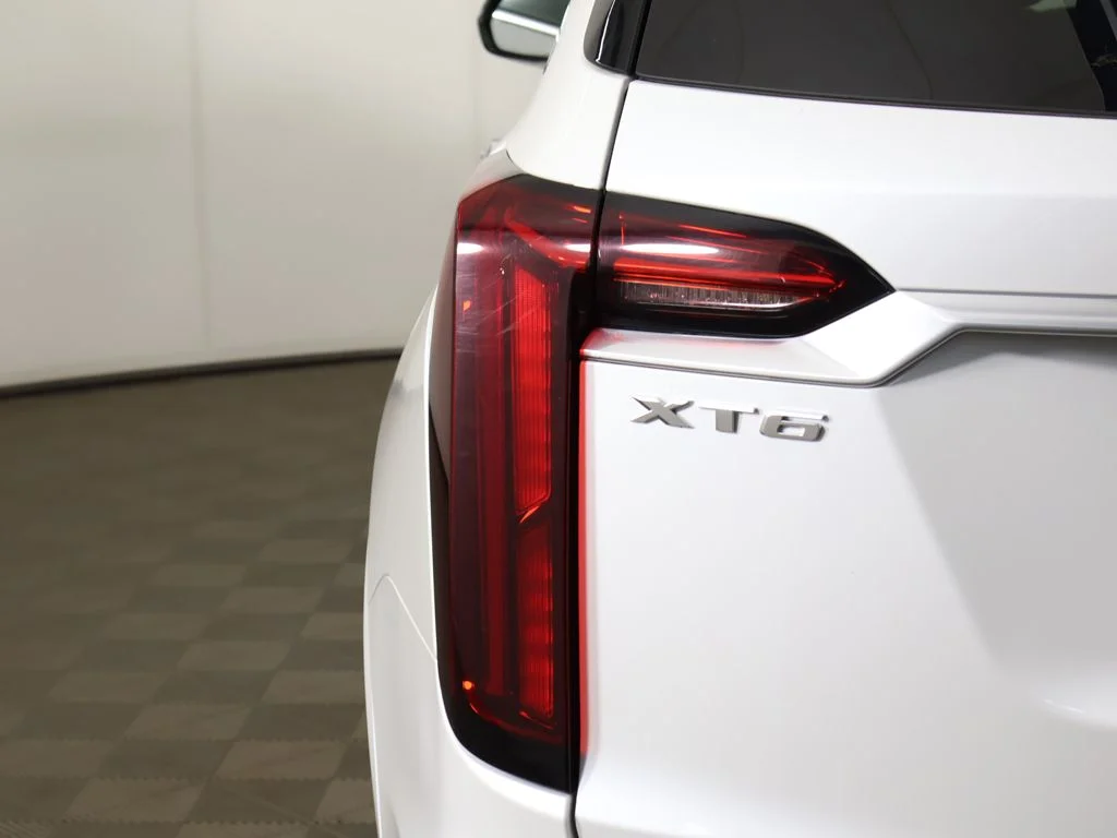 Used 2023 Crystal White Cadillac Premium Luxury image 20