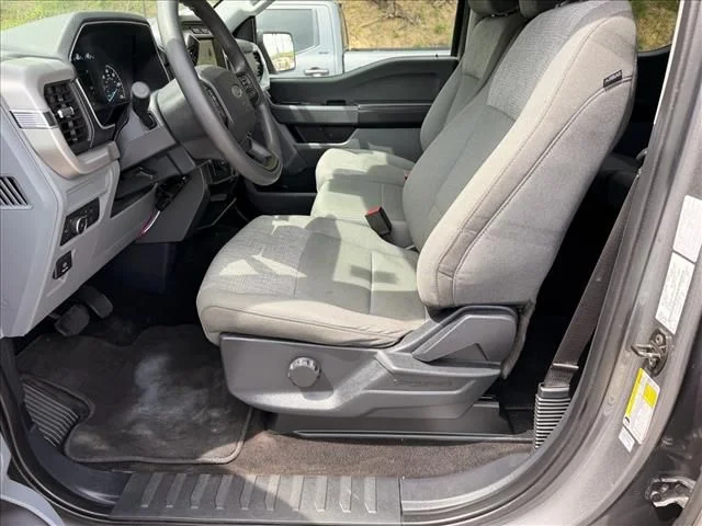 Used 2022  Ford XLT image 13
