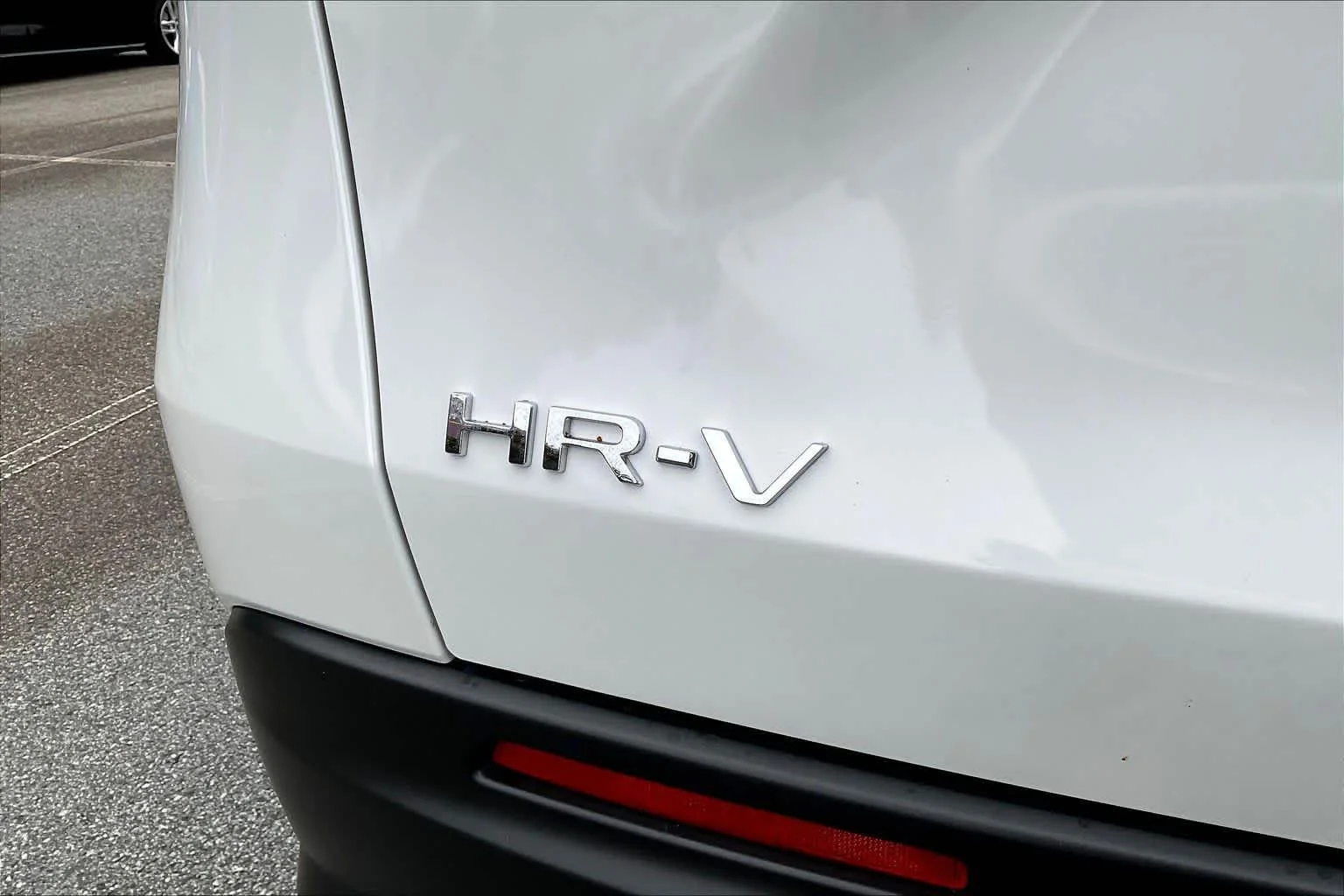 New 2027 Platinum White Pearl Honda LX image 15