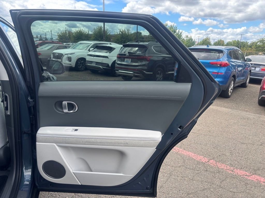 Used 2023 Digital Teal Hyundai SEL image 18