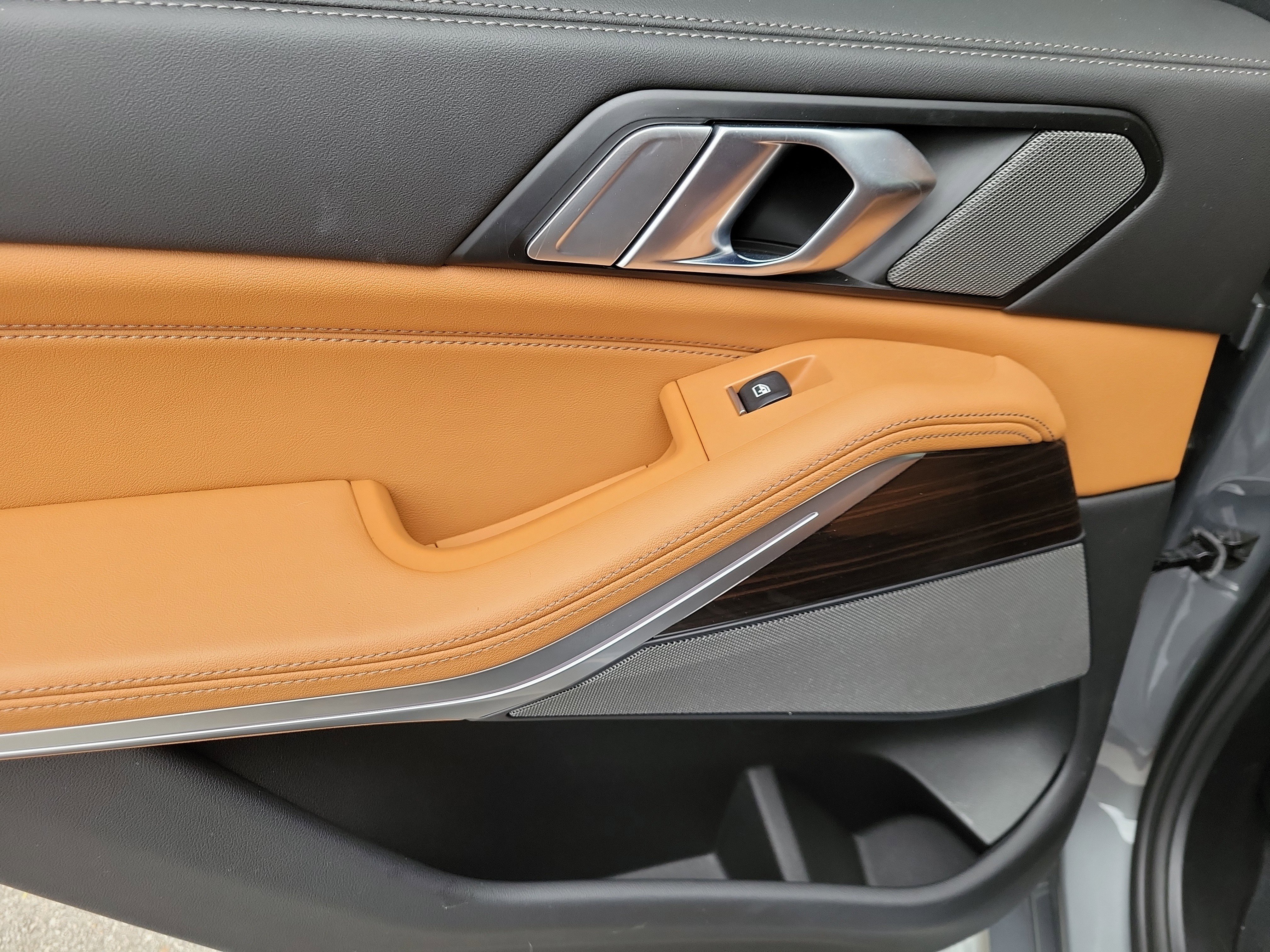 Certified Used 2024 Skyscraper Grey Metallic BMW sDrive40i image 13