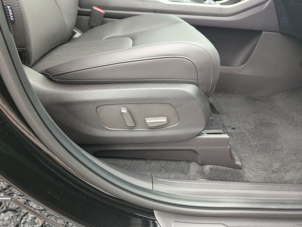 New 2026 Aurora Black Pearl Kia SX image 40