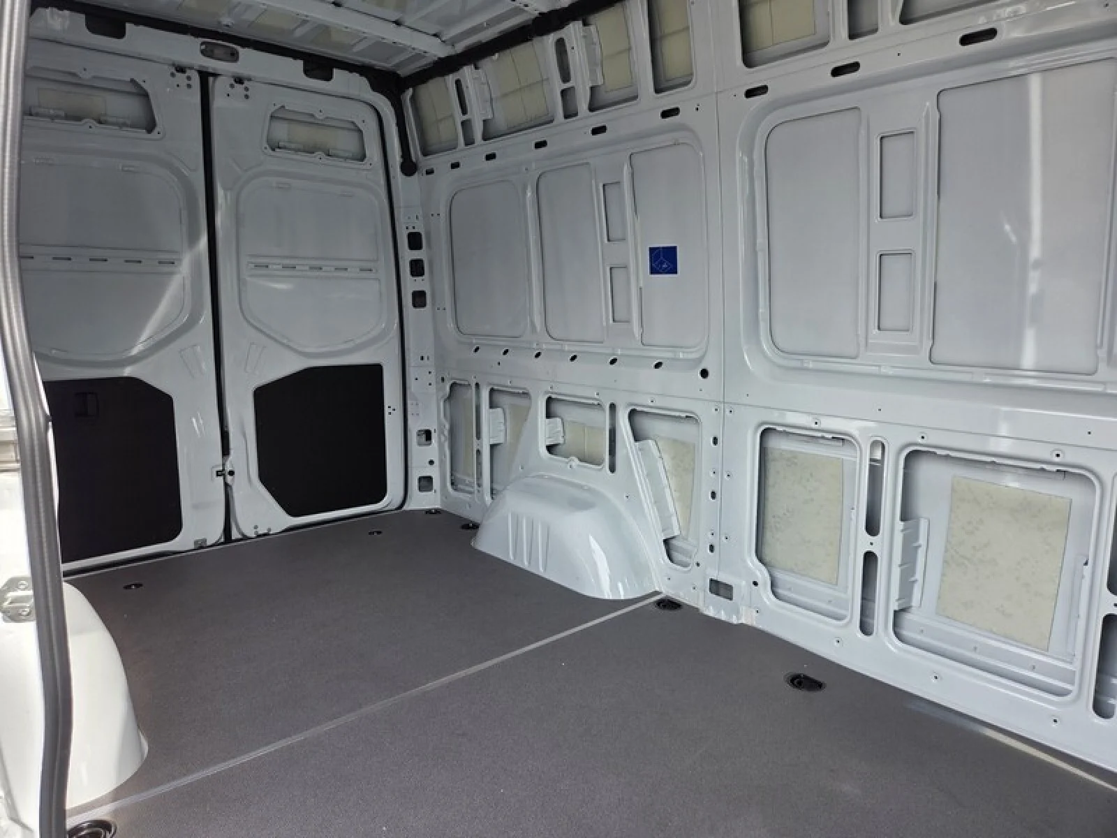 2025 Mercedes-Benz Sprinter Cargo Van Base - Photo 15