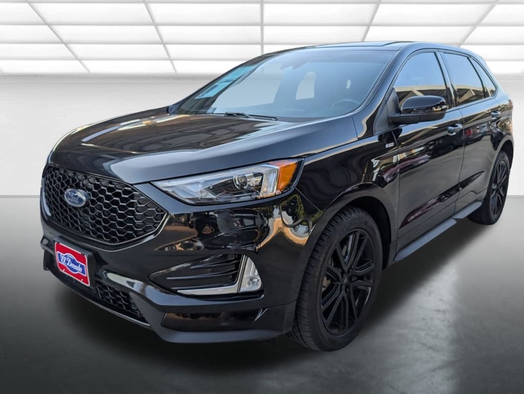Used 2022 Black Ford ST-Line image 27