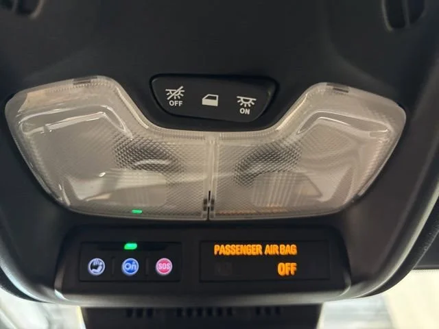 2024 Chevrolet Colorado LT - Photo 29