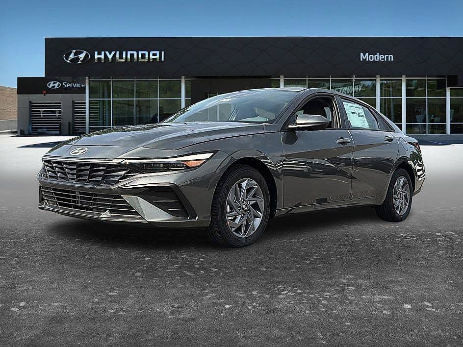 2026 Hyundai Elantra Hybrid