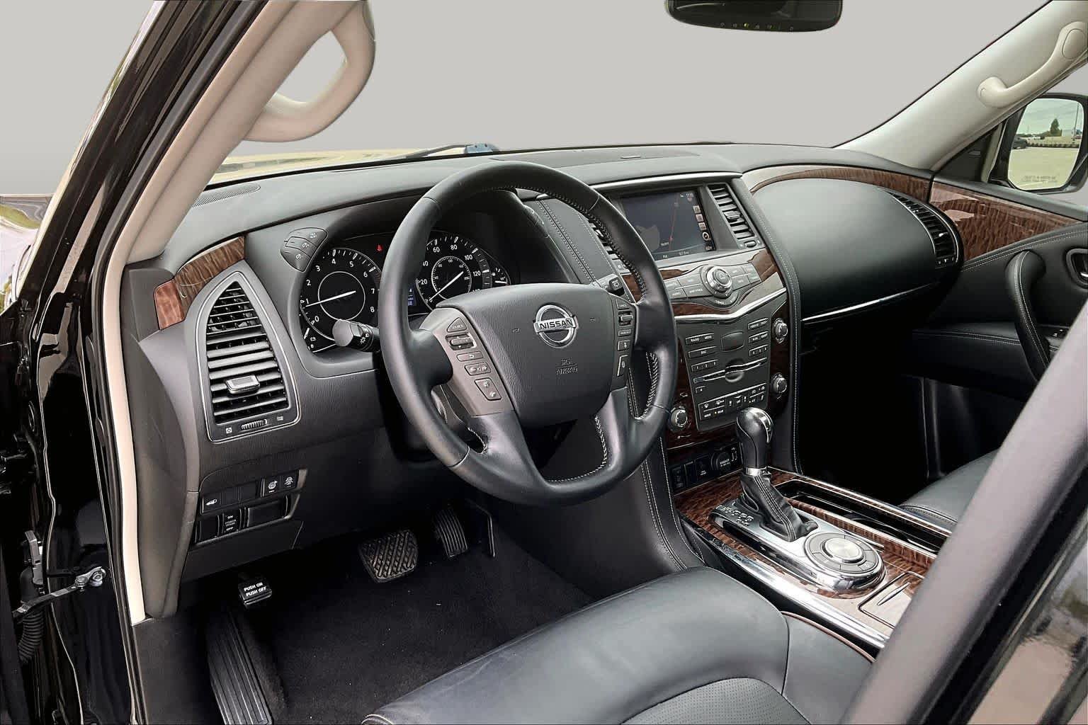 Used 2020 Super Black Nissan SL image 16