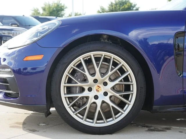 Used 2020 Blue Porsche 4 image 5