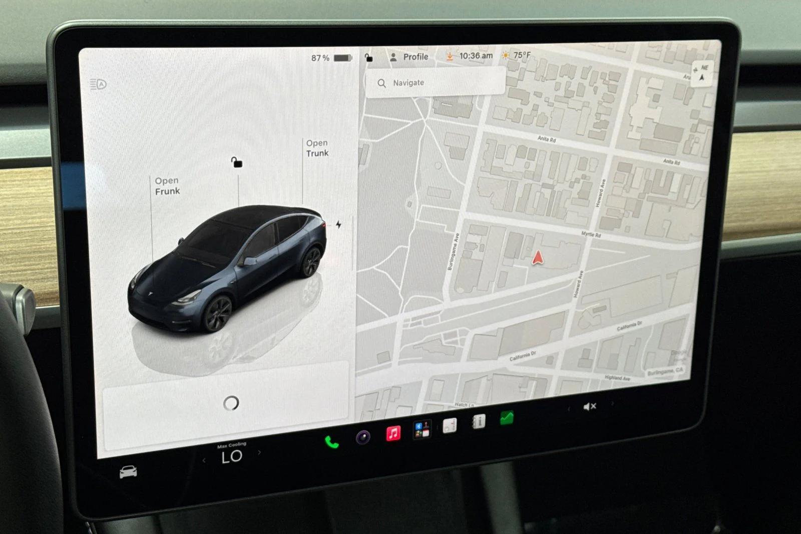 Used 2024  Tesla Long Range image 24