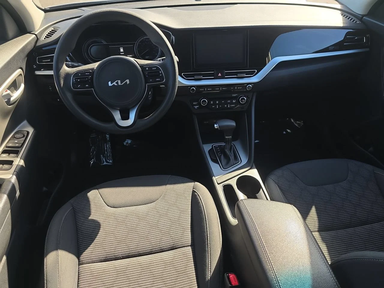 Used 2022 Gray Kia LX image 12