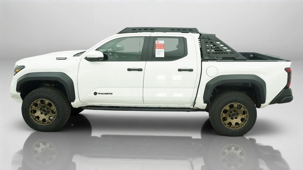 New 2026 Ice Cap Toyota Trailhunter image 37