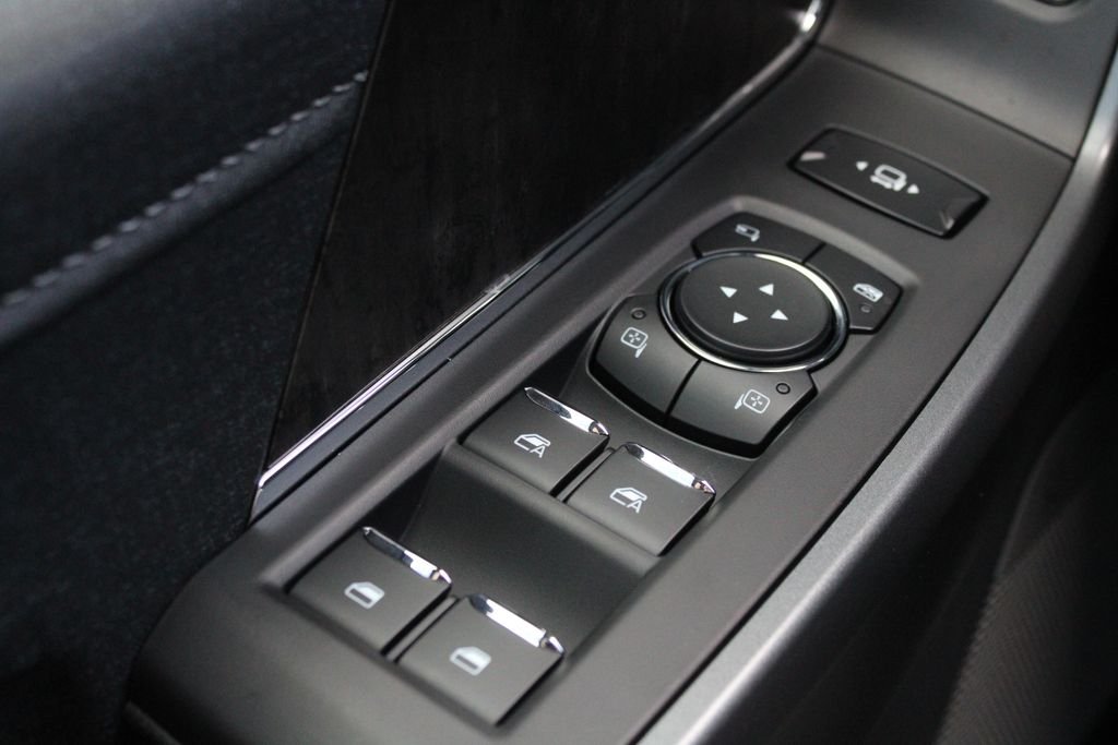 New 2026 Agate Black Metallic Ford Lariat image 7