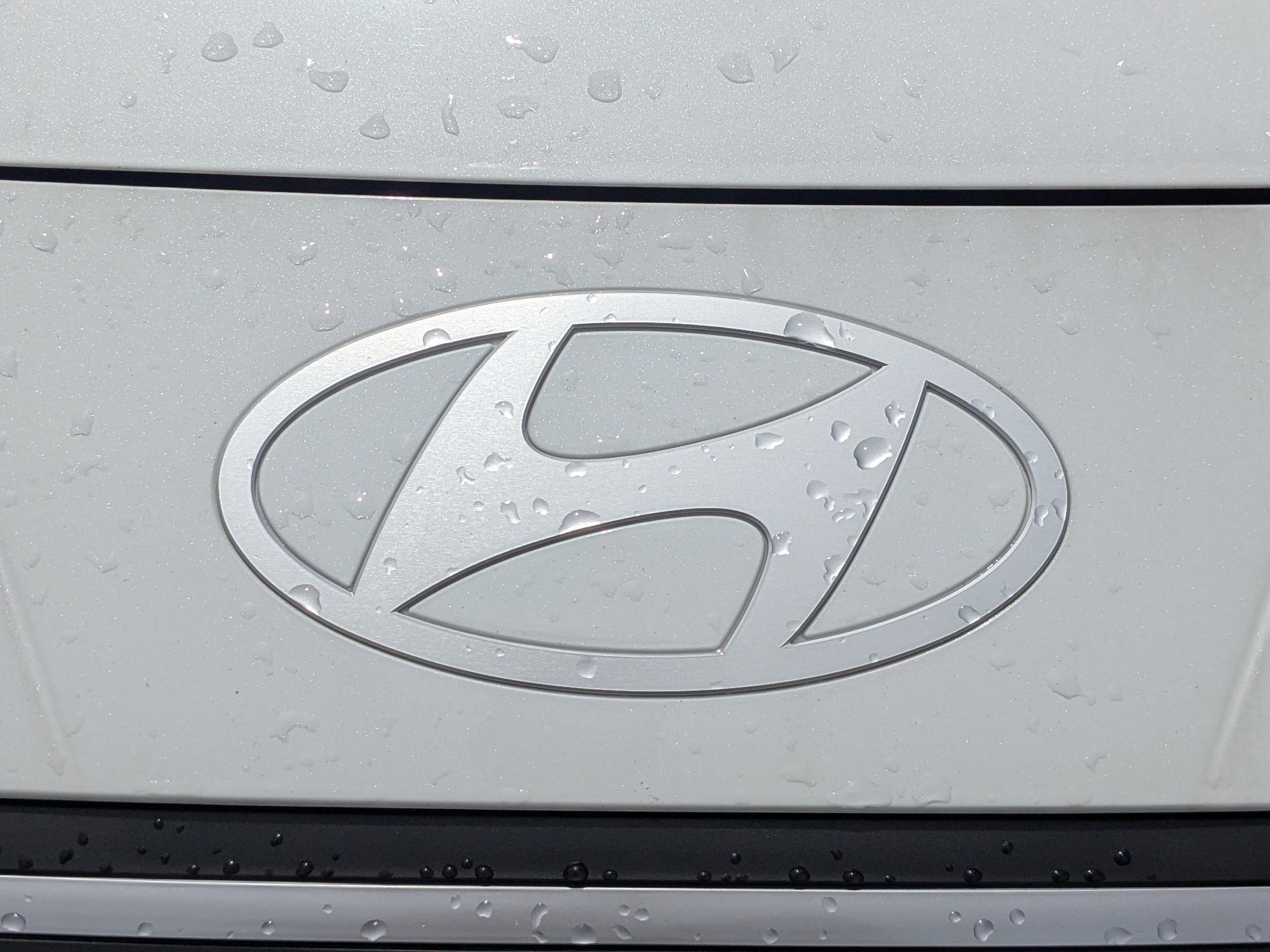 New 2025 Serenity White Hyundai SEL Sport image 13