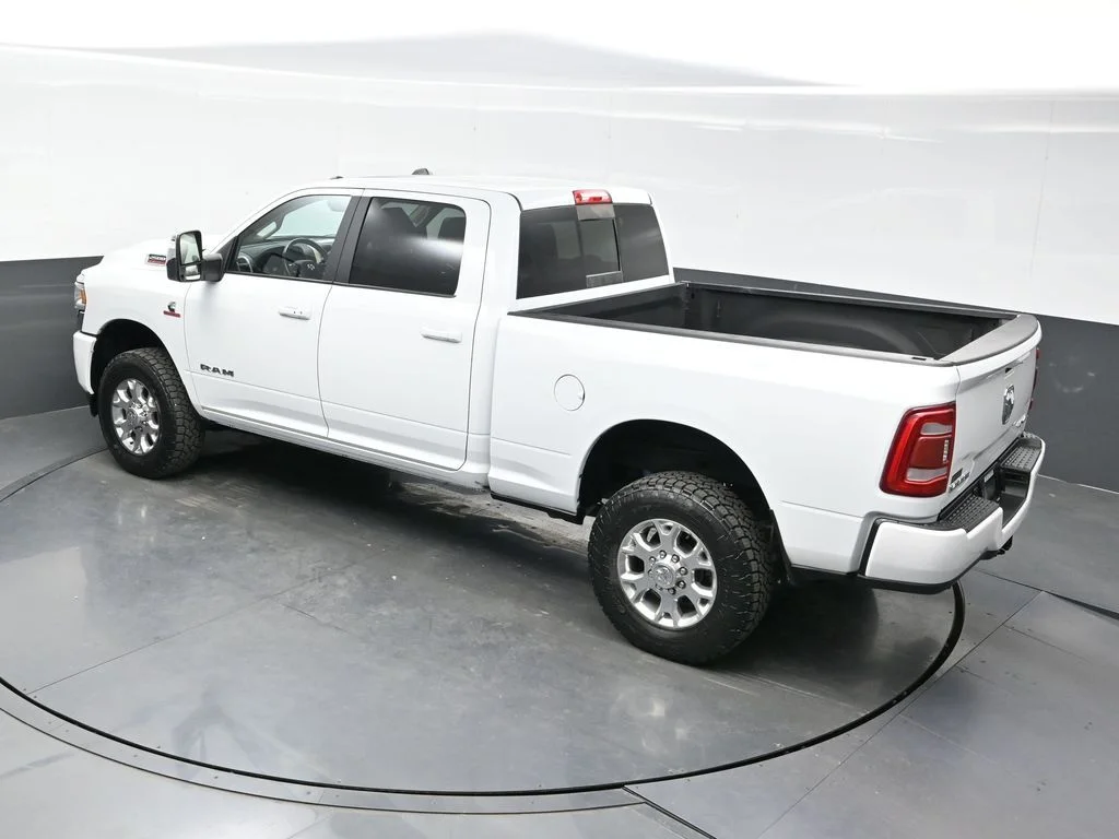 Used 2023 White Ram Laramie image 37