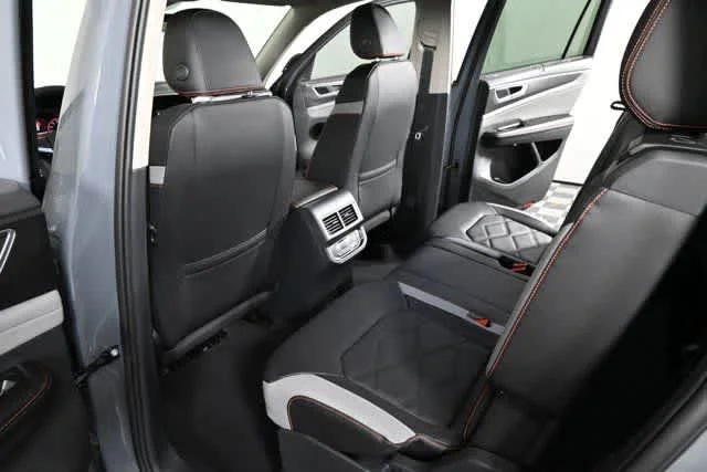 New 2026 Pure Gray Volkswagen 2.0T Peak Edition image 23