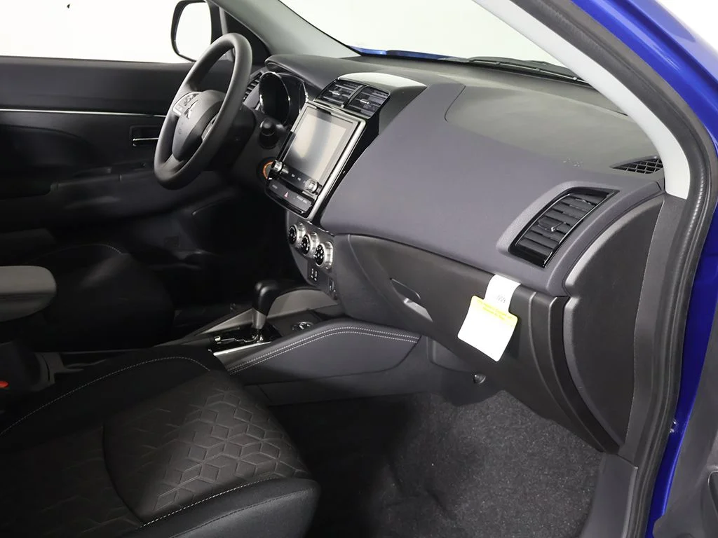 New 2026 Blue Mitsubishi 2.0 ES image 20