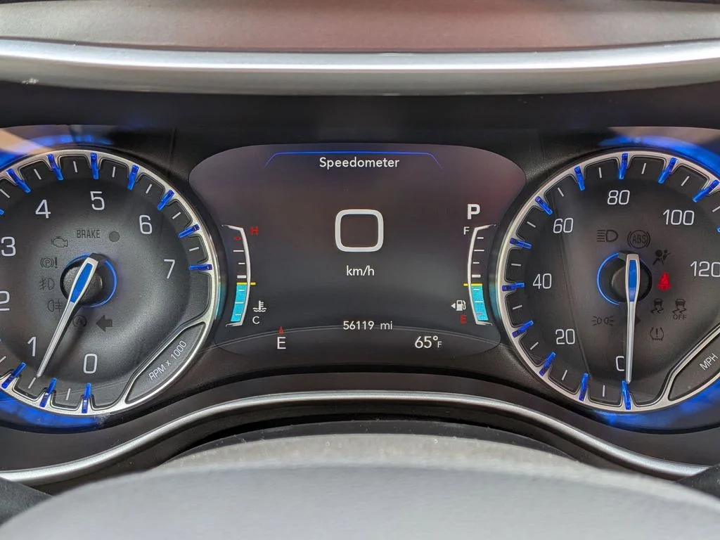 Used 2023 White Chrysler Touring L image 16