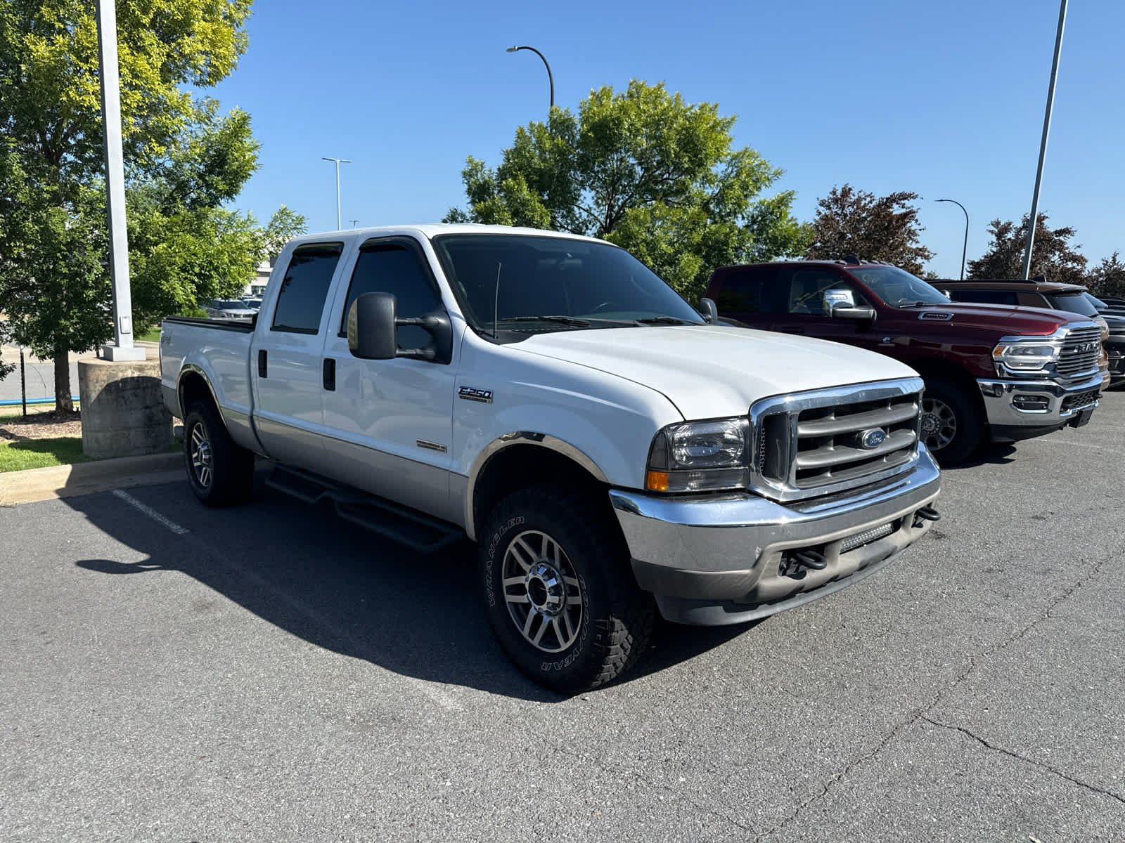 Used 2004 Oxford White Ford XLT image 1