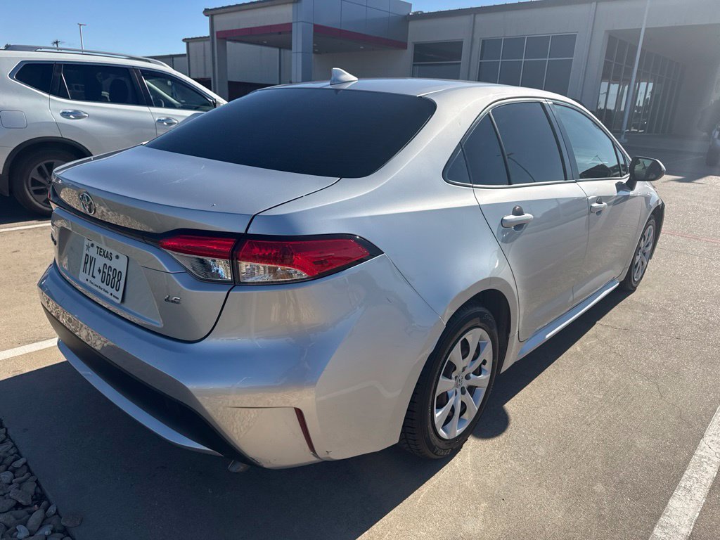 Used 2021 Toyota Corolla LE with VIN JTDEPMAEXMJ188903 for sale in Temple, TX