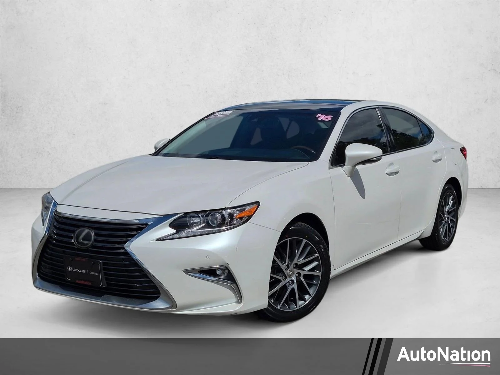 2016 Lexus ES 350 350's photo