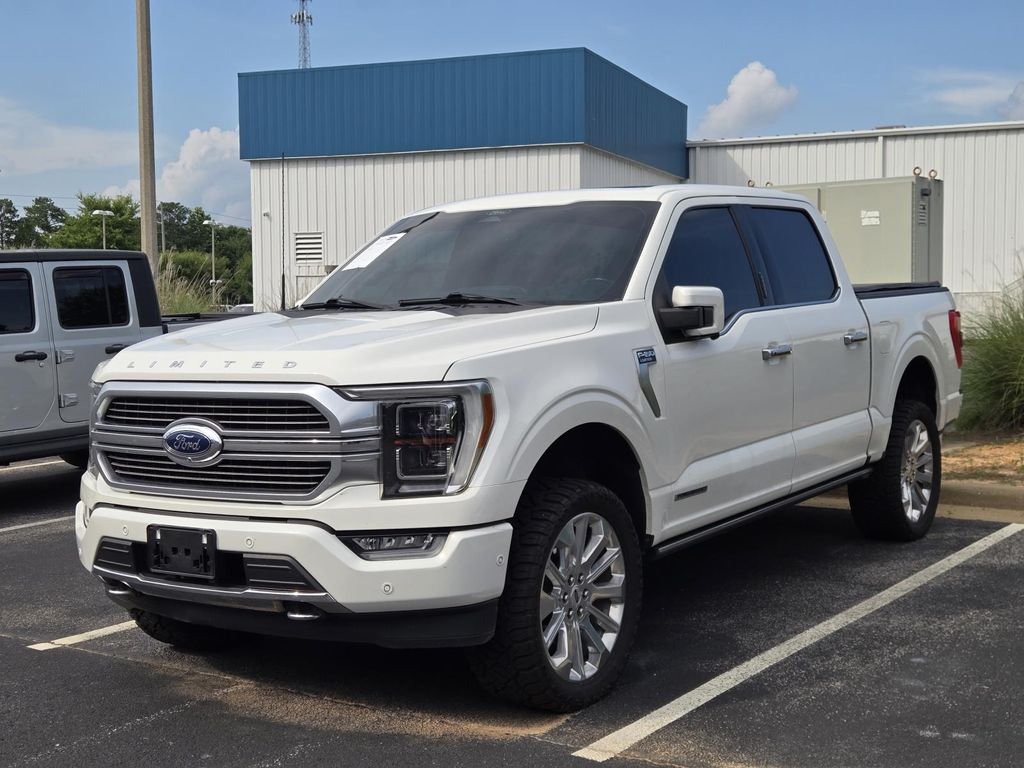 Used 2021 White Ford Limited image 3