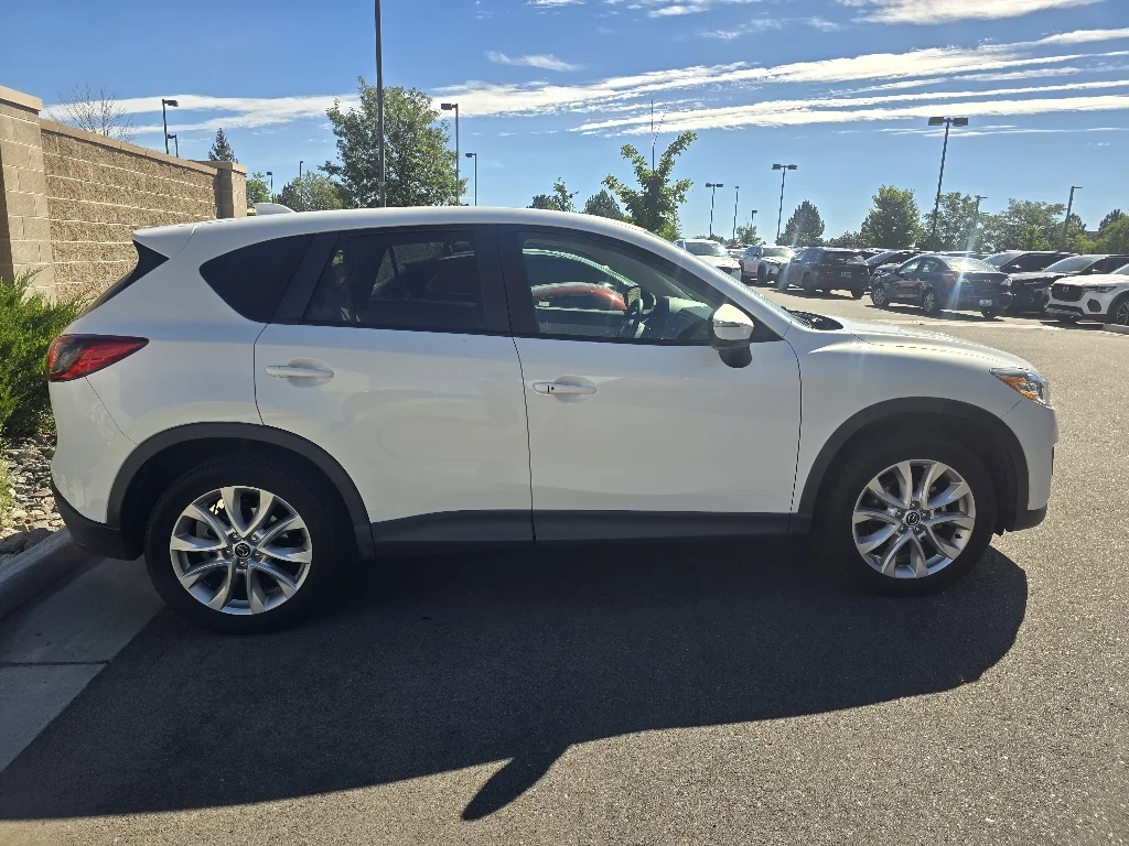 Used 2015 Crystal White Mica Mazda Grand Touring image 15