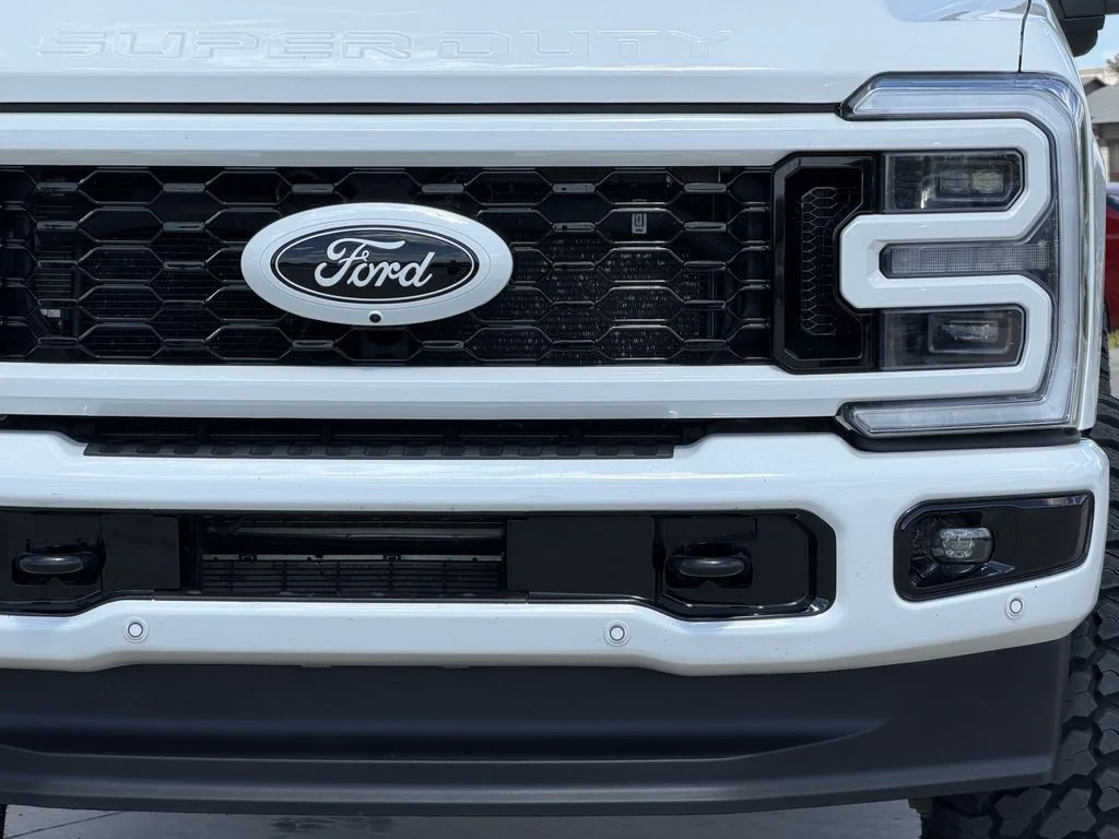 Used 2025 White Ford Platinum image 8