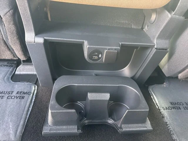 Used 2023 Gray Metallic Ford XLT image 25