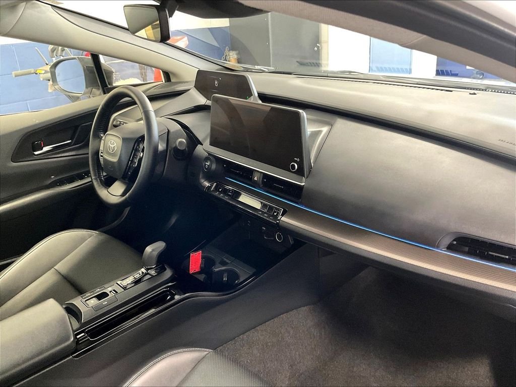 Used 2024 Beige Toyota XLE image 14