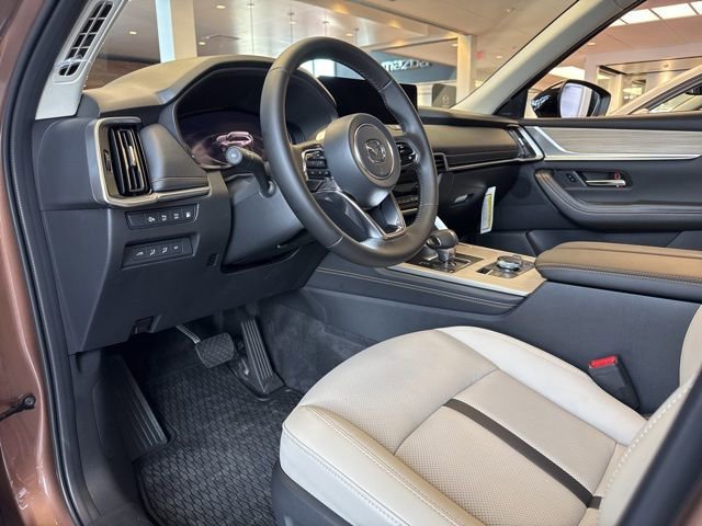 2025 Mazda CX-70 Premium Package - Photo 8