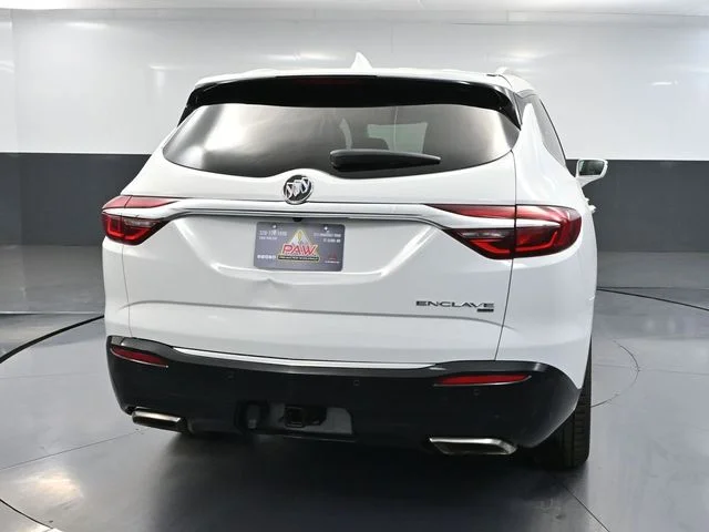 Used 2019 White Buick Essence image 6