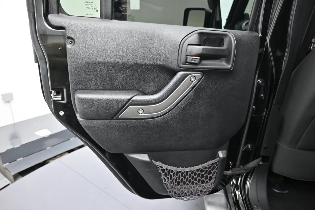 Used 2014 Black Clearcoat Jeep Unlimited Sport image 26