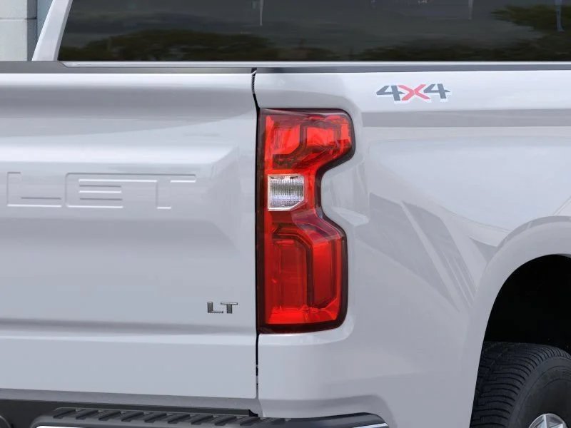 New 2026 Summit White Chevrolet LT (2FL) image 11