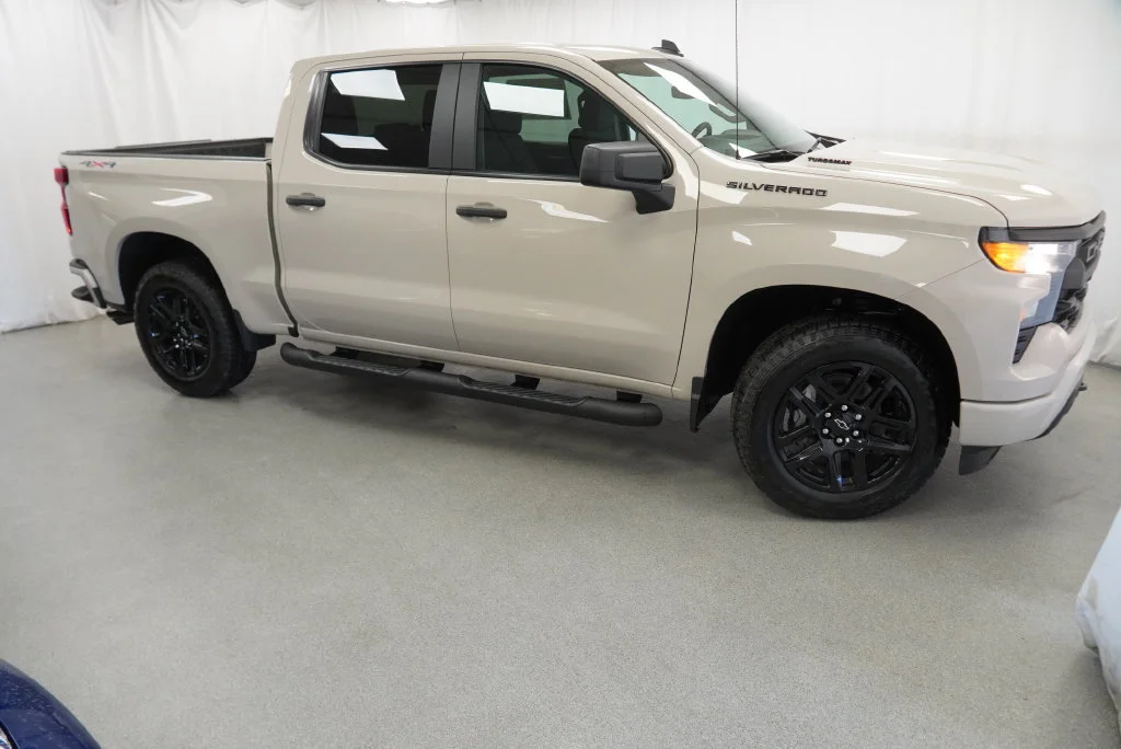 New 2026 White Sands Chevrolet Custom image 13