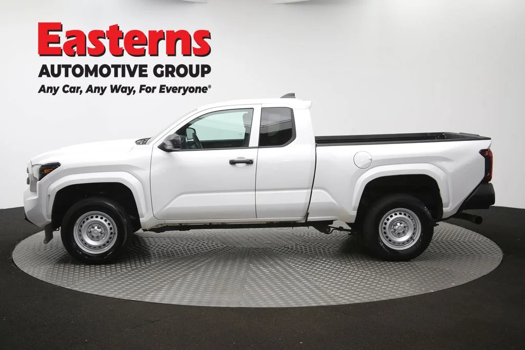 Used 2025 White Toyota SR image 57