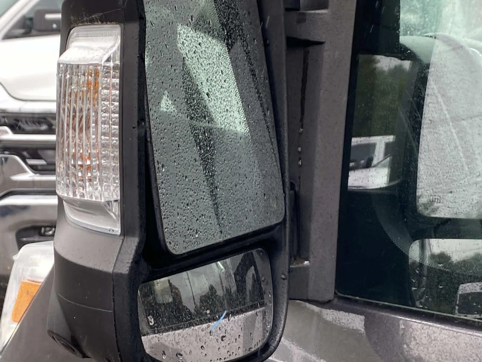 Used 2025 Granite Crystal Metallic Clearcoat Ram SLT+ image 30