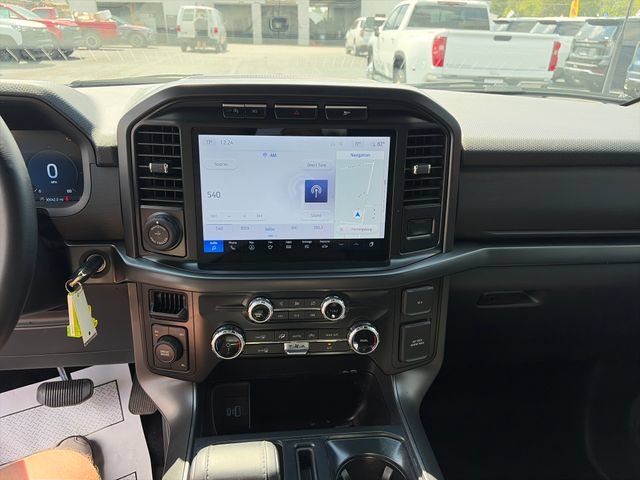 Used 2024 White Ford XLT image 17