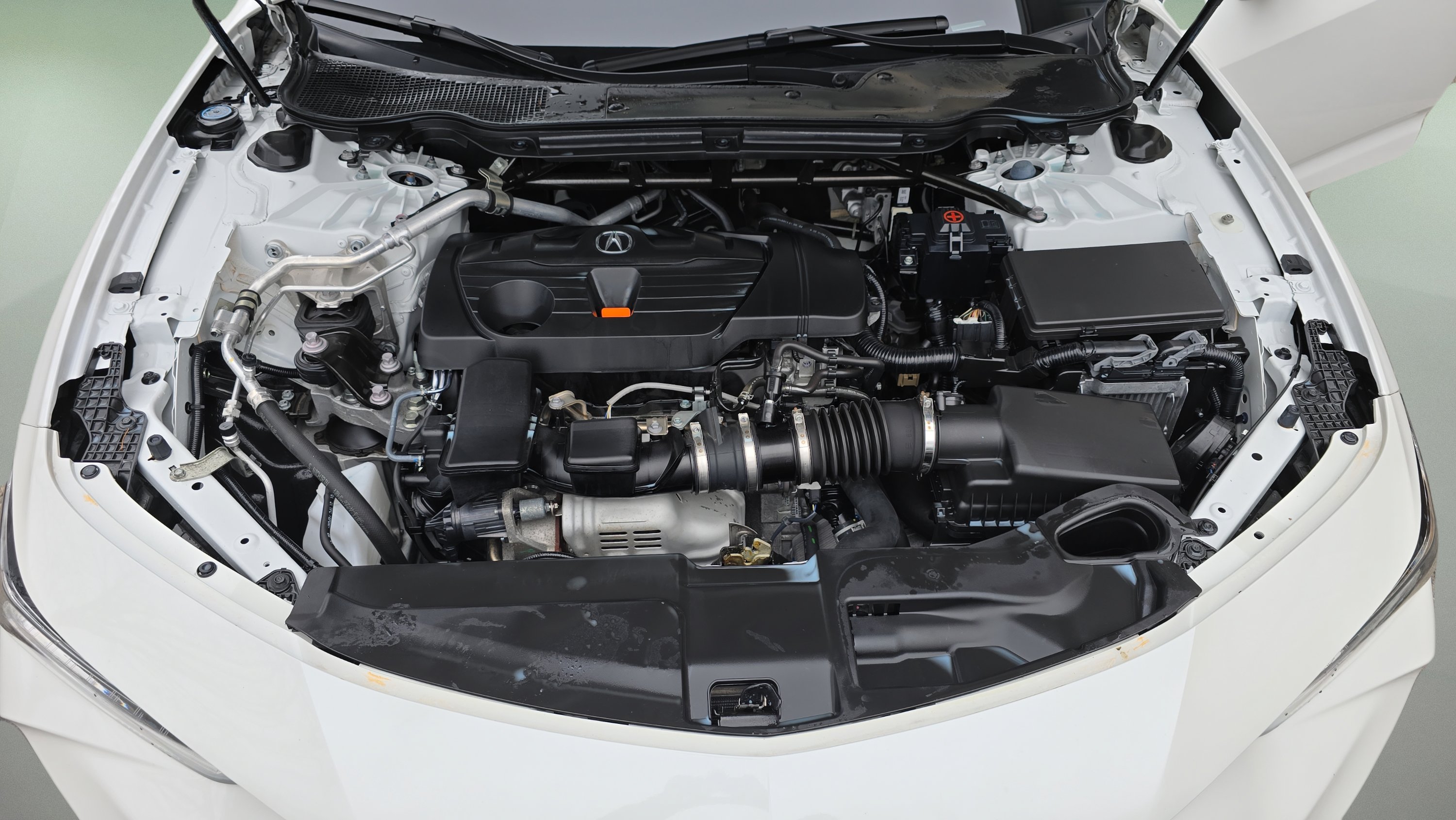 Used 2022 White Acura SH-AWD w/A-Spec Package image 32